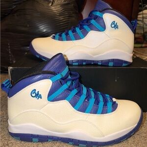 Men’s Jordan 10 charlotte hornets Blue and White Sneakers size 11.5